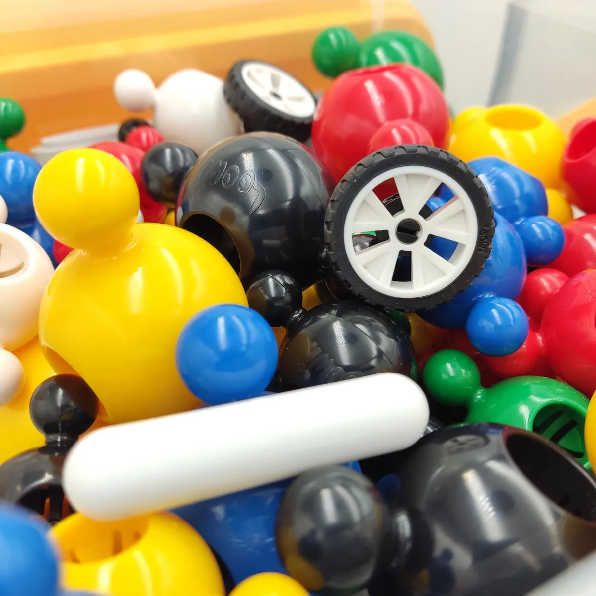 Klocki konstrukcyjne Loowi i Big Loowi mix kulki 200 elementów 3+ - miniatura 4