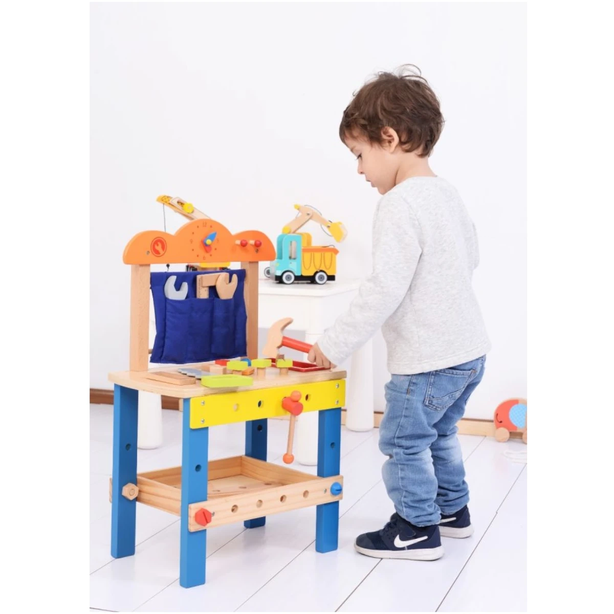 Drewniany warsztat z narzędziami - miniatura 2