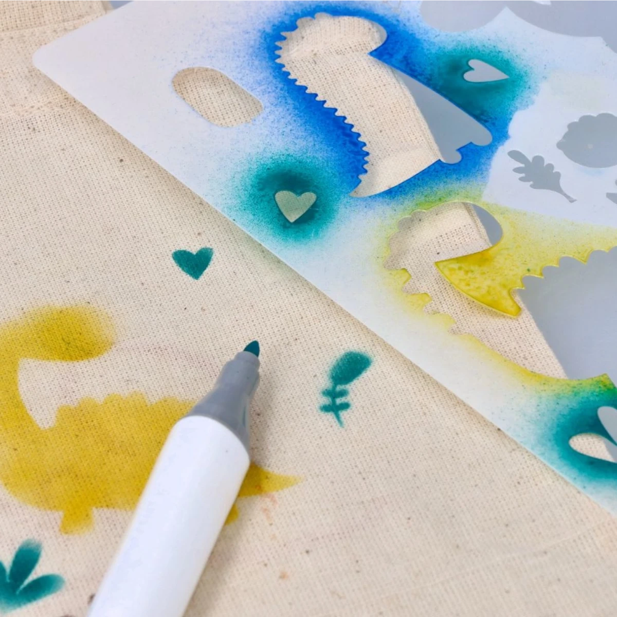 Airbrush Textile - kreatywny zestaw do tkanin - miniatura 8