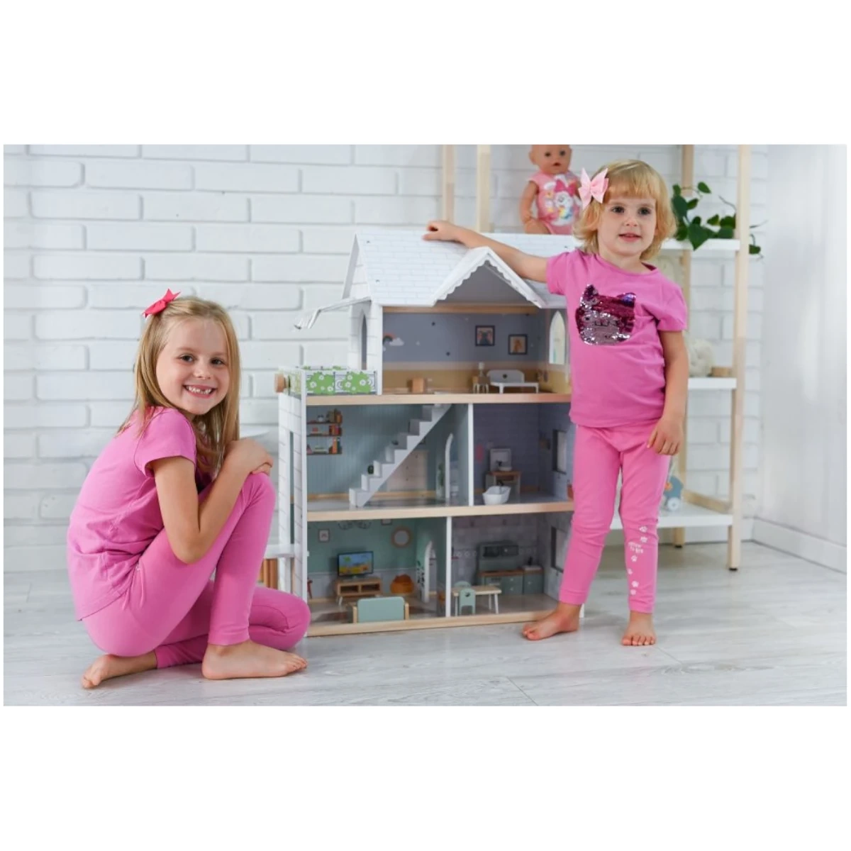 Drewniany domek dla lalek z windą - miniatura 11