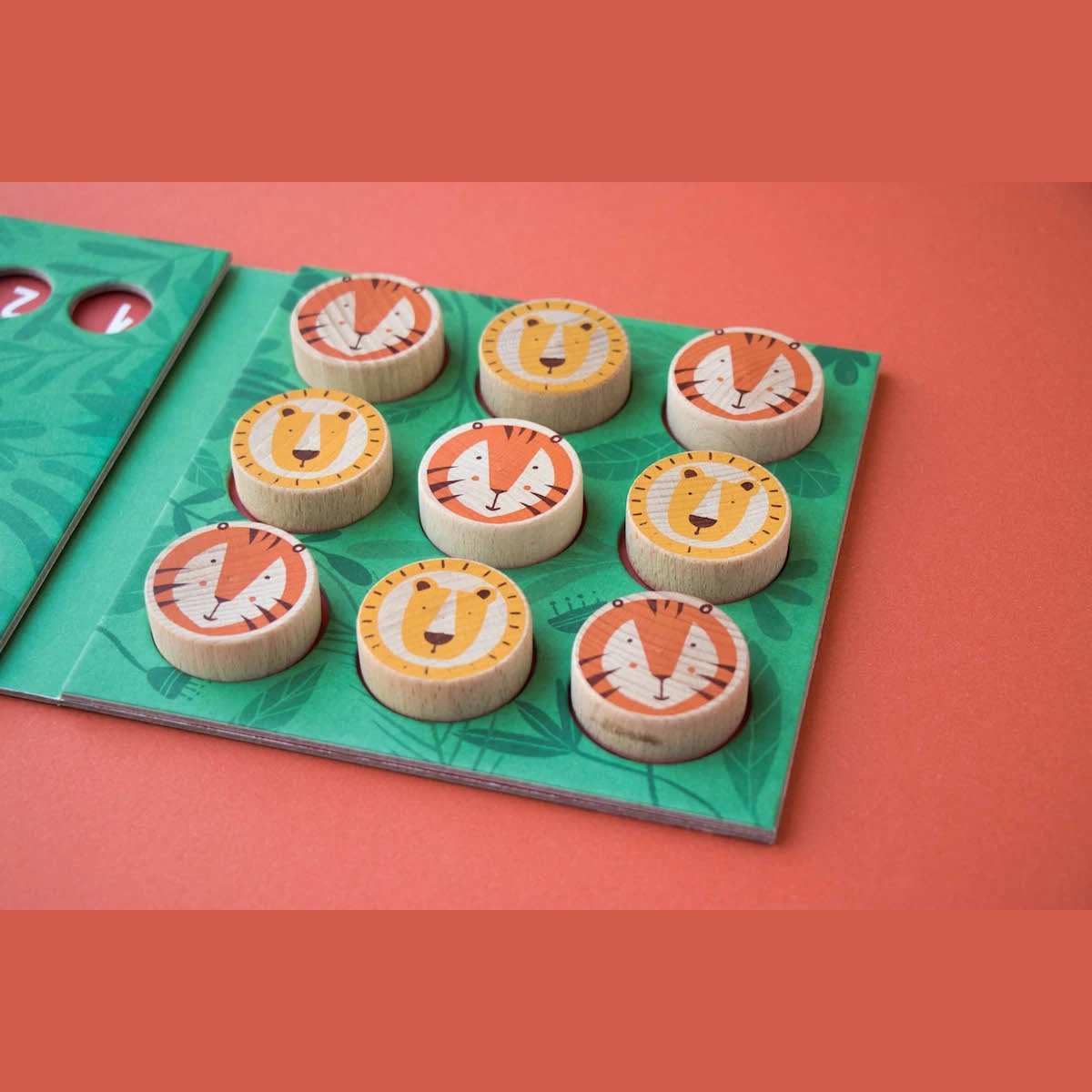 Gra kółko i krzyżyk Londji Lew i tygrys drewniana 4+ - miniatura 3